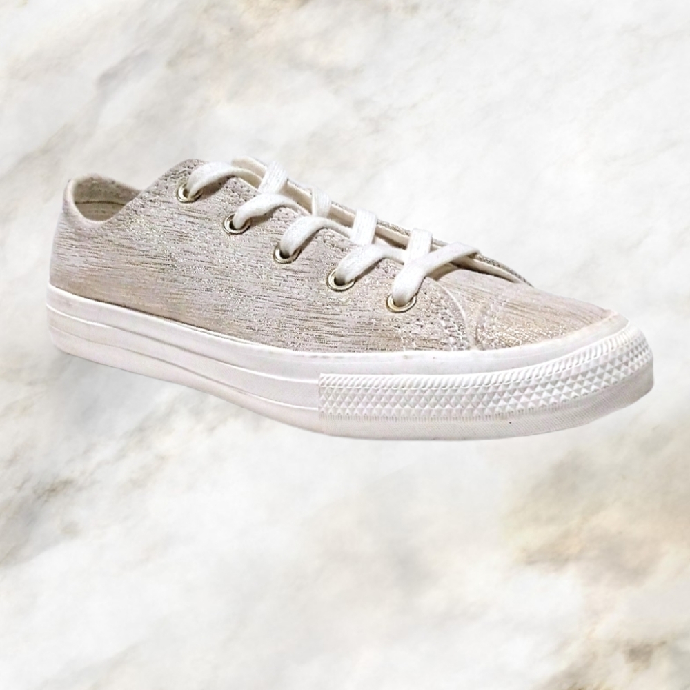 CONVERSE CTAS Low Tops Girls Size 3 YOUTH